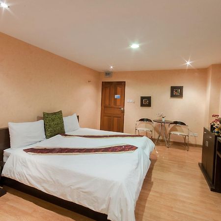 Sa-Bai-Dee Condo Чонбурі Екстер'єр фото