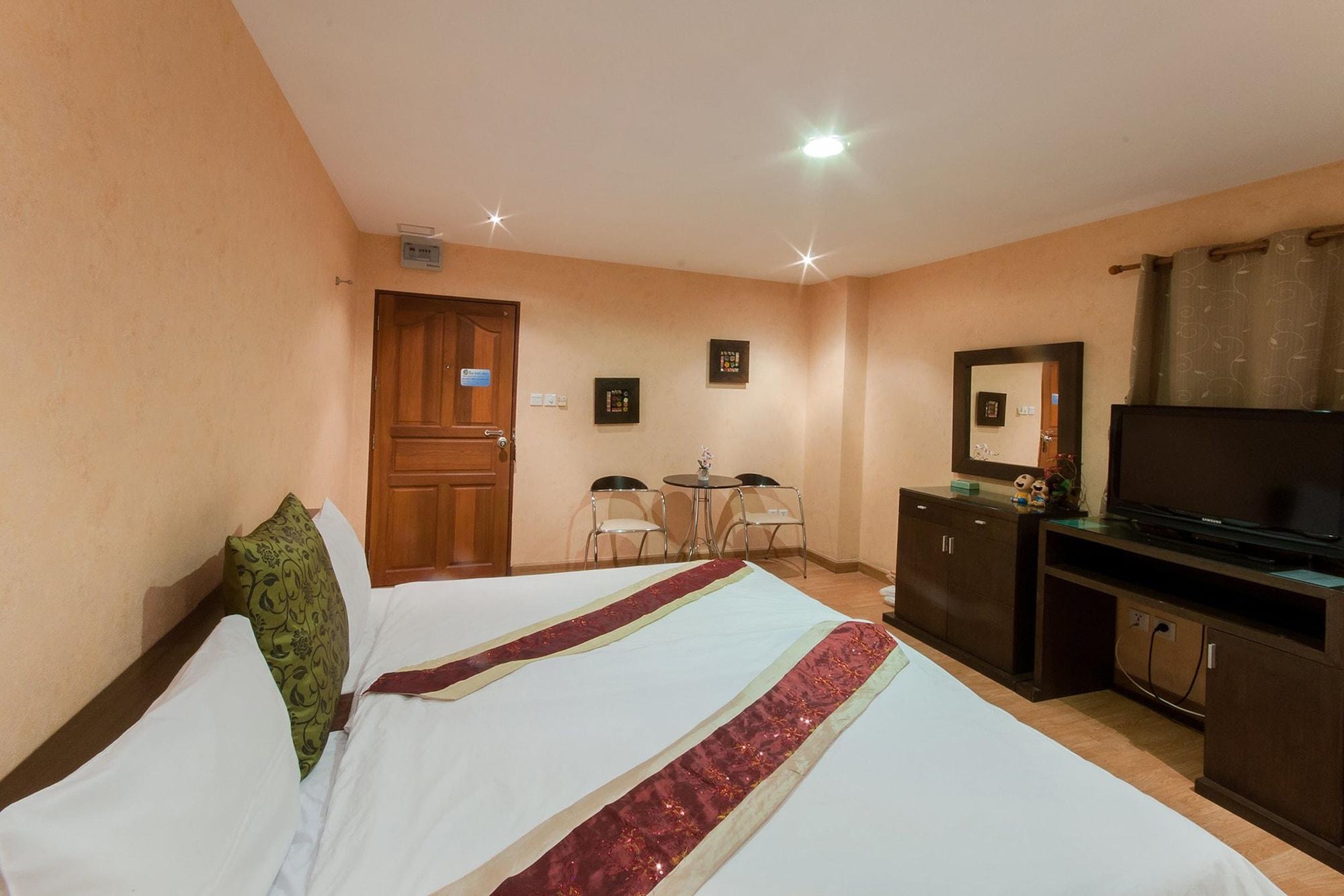 Sa-Bai-Dee Condo Чонбурі Екстер'єр фото