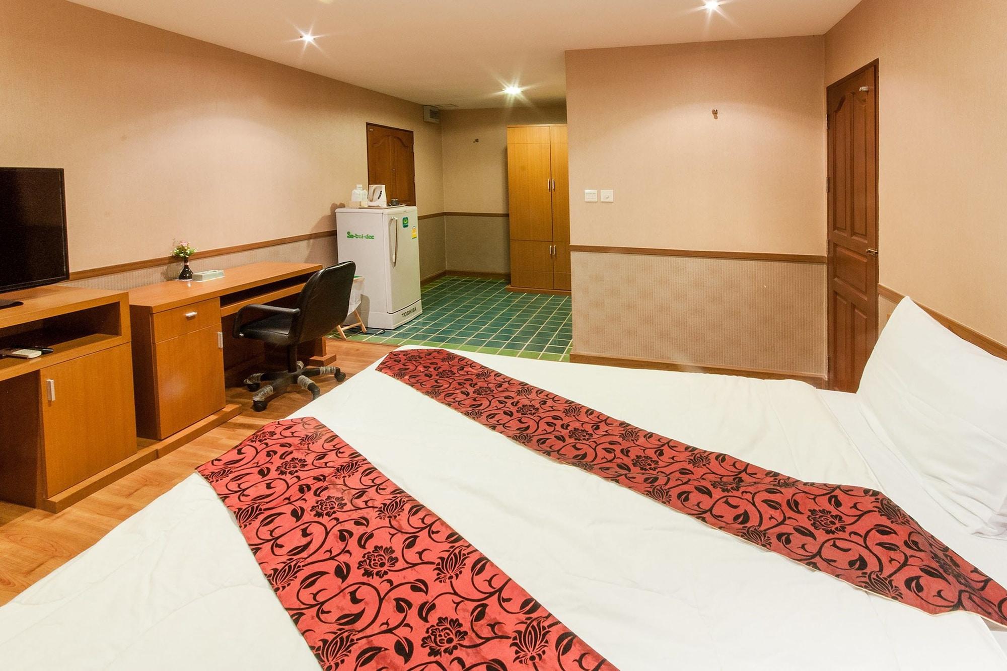 Sa-Bai-Dee Condo Чонбурі Екстер'єр фото