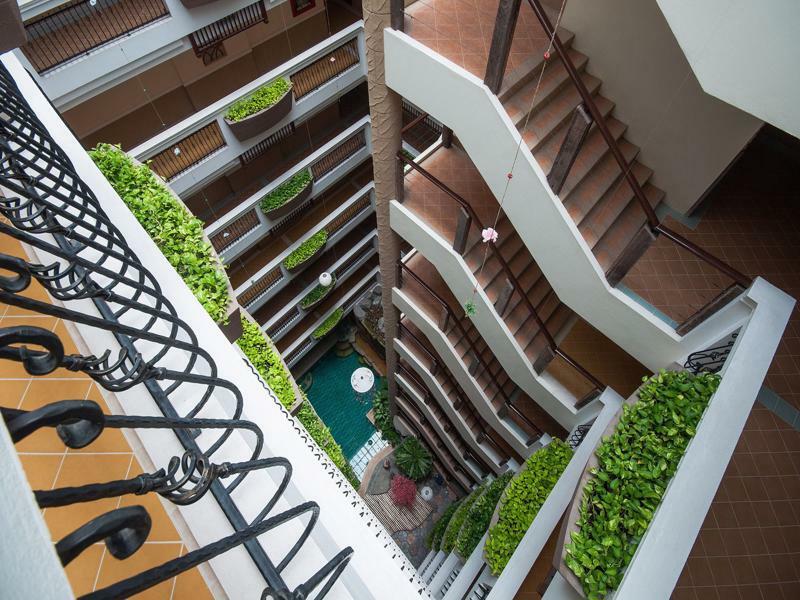 Sa-Bai-Dee Condo Чонбурі Екстер'єр фото